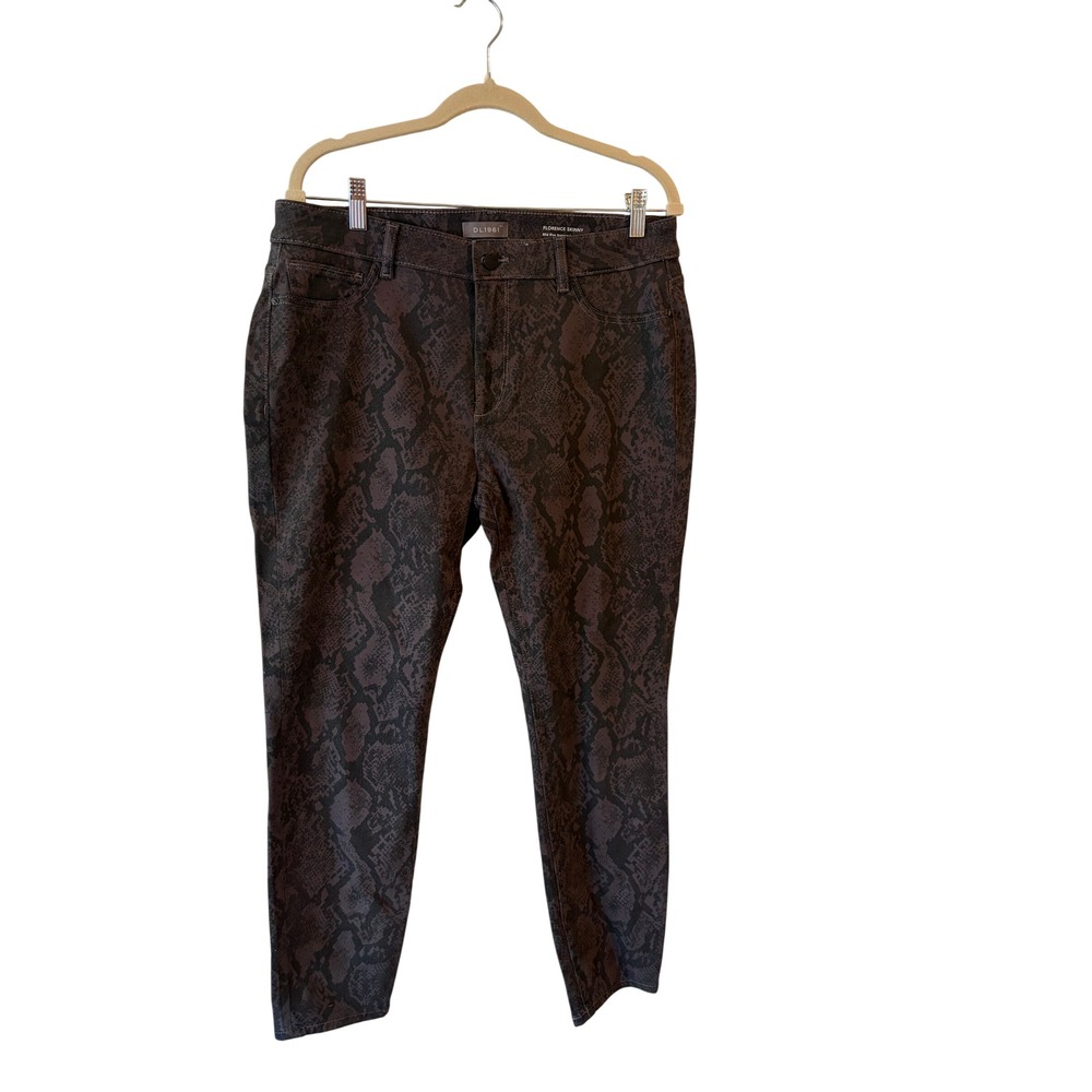 DL1961 Florence Skinny Instasculpt Ankle Jeans Snake Print 32 Black Charcoal